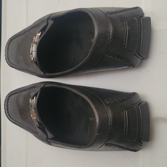 Louis Vuitton size 9 - Picture 4 of 4
